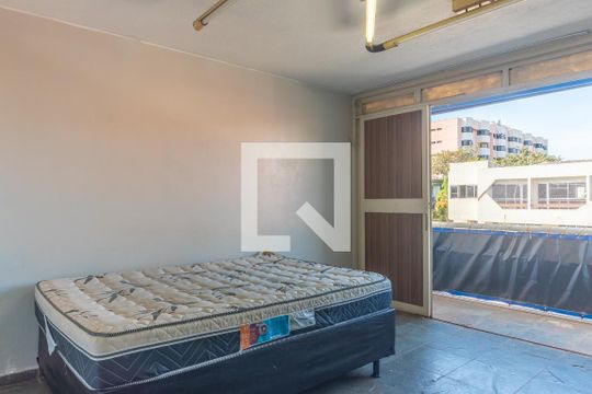 Quarto de apartamento para alugar com 1 quarto, 45m² em Asa Norte, Brasília