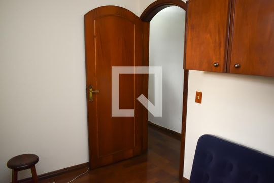 Casa à venda com 4 quartos, 180m² em Jardim Guanca, São Paulo