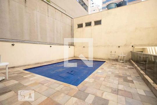 Área comum - Piscina de apartamento para alugar com 1 quarto, 45m² em Itaim Bibi, São Paulo