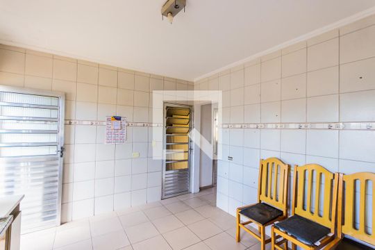 Cozinha de casa para alugar com 3 quartos, 100m² em Vila Palmares, Santo André