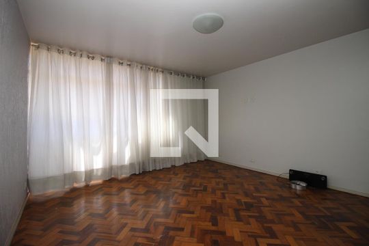Sala de apartamento para alugar com 3 quartos, 89m² em Asa Sul, Brasília