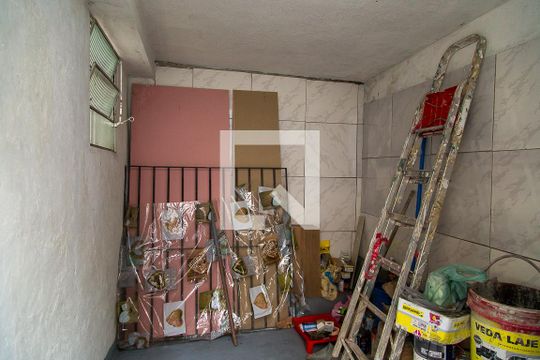 Quintal da Frente de casa à venda com 2 quartos, 170m² em Chácara Inglesa, São Paulo