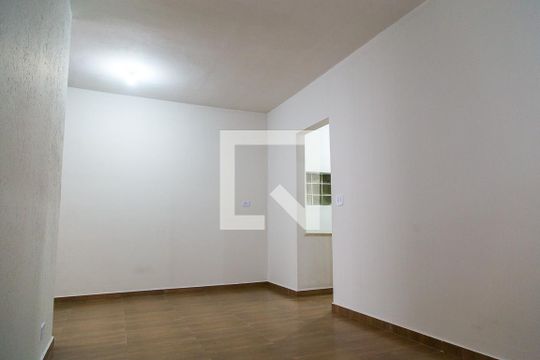 Sala de casa à venda com 2 quartos, 170m² em Chácara Inglesa, São Paulo