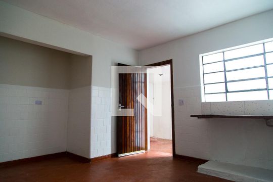 Cozinha de casa à venda com 2 quartos, 170m² em Chácara Inglesa, São Paulo