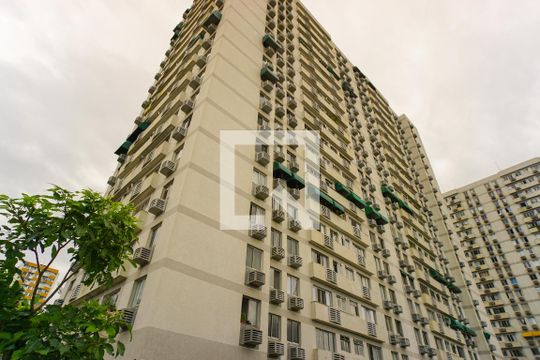 Fachada de apartamento para alugar com 2 quartos, 62m² em Barra da Tijuca, Rio de Janeiro