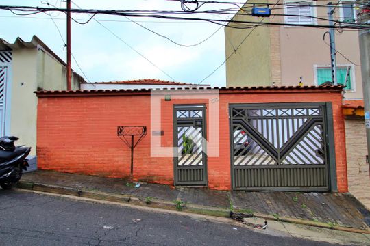 Fachada de casa à venda com 2 quartos, 200m² em Vila Alto de Santo Andre, Santo André