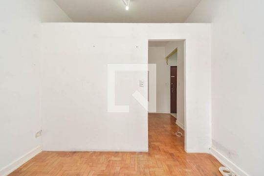 Quarto de apartamento à venda com 1 quarto, 30m² em Consolação, São Paulo