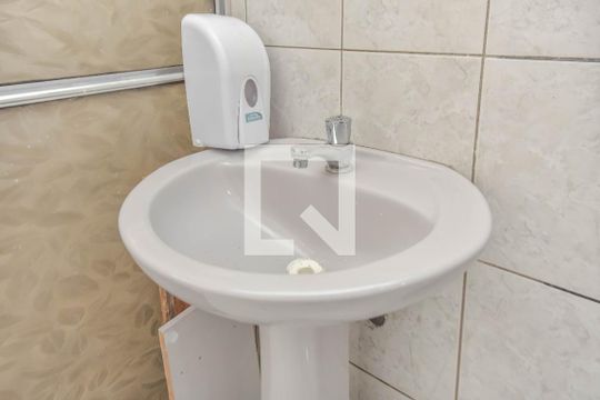 Banheiro de apartamento à venda com 1 quarto, 30m² em Consolação, São Paulo