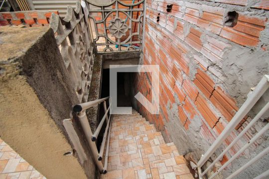 Escada de casa à venda com 3 quartos, 250m² em Vila Progresso (zona Leste), São Paulo