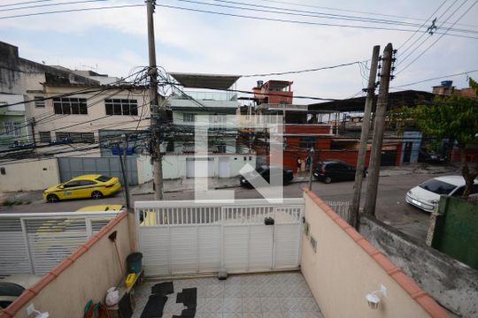 Vista da Rua de casa à venda com 2 quartos, 157m² em Irajá, Rio de Janeiro