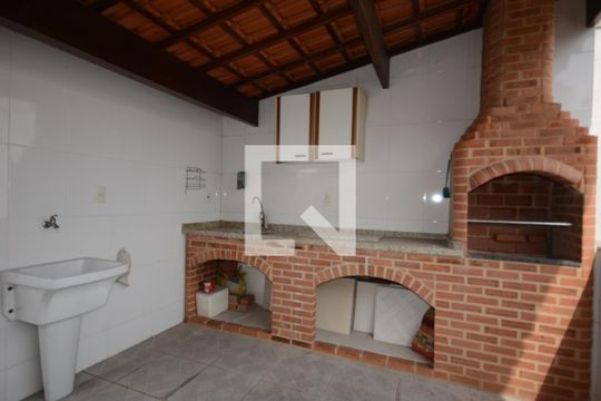 Terraço / Churrasqueira de casa à venda com 2 quartos, 157m² em Irajá, Rio de Janeiro