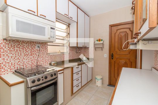Cozinha de apartamento à venda com 3 quartos, 97m² em Ribeira, Rio de Janeiro