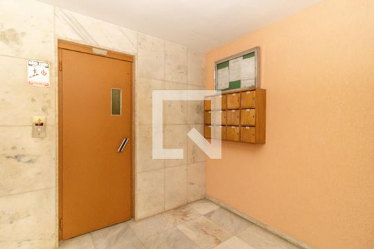 Hall - Elevador de apartamento à venda com 3 quartos, 97m² em Ribeira, Rio de Janeiro