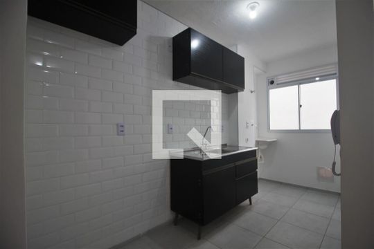 Cozinha e Área de Serviço de apartamento à venda com 2 quartos, 43m² em Parque Reboucas, São Paulo