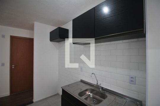 Cozinha de apartamento à venda com 2 quartos, 43m² em Parque Reboucas, São Paulo
