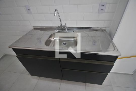 Pia de apartamento à venda com 2 quartos, 43m² em Parque Reboucas, São Paulo