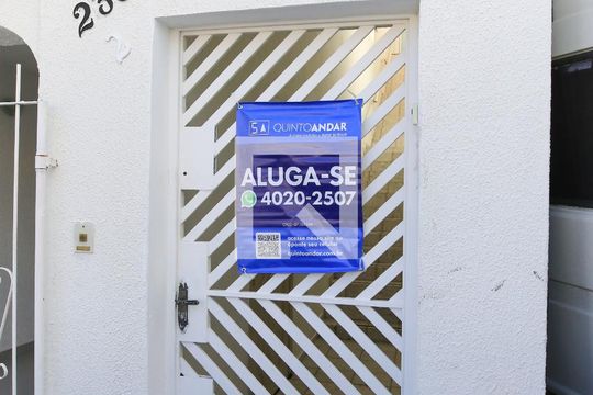Plaquinha de apartamento para alugar com 1 quarto, 60m² em Monte Castelo, São José dos Campos