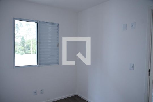 Quarto 2  de apartamento para alugar com 3 quartos, 65m² em Paisagem Renoir, Cotia