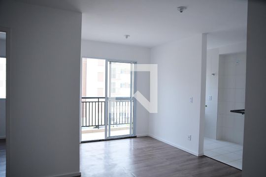 Apartamento para alugar com 3 quartos, 65m² em Paisagem Renoir, Cotia