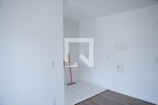 Sala de apartamento para alugar com 3 quartos, 65m² em Paisagem Renoir, Cotia