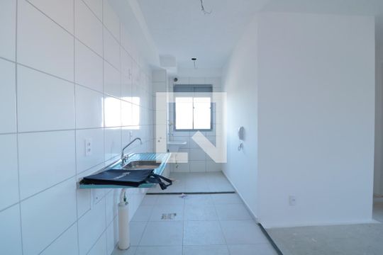 Cozinha e Área de Serviço de apartamento à venda com 2 quartos, 40m² em Brás, São Paulo