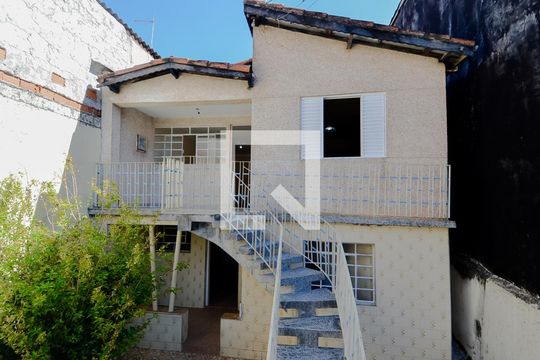 Fachada de casa para alugar com 3 quartos, 200m² em Jardim Terezópolis, Guarulhos