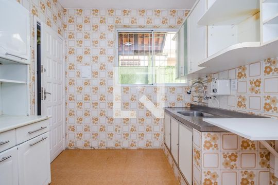 Cozinha de casa para alugar com 3 quartos, 350m² em Palmeiras, Belo Horizonte