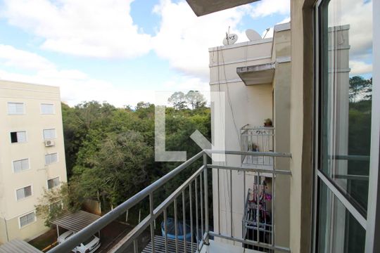 varanda de apartamento à venda com 2 quartos, 40m² em Olaria, Canoas