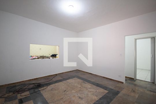 Casa para alugar com 2 quartos, 90m² em Jardim Elvira, Osasco