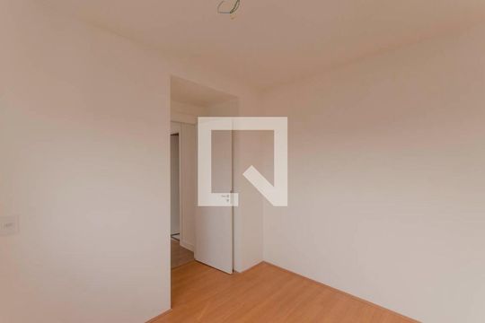 Quarto 2 de apartamento para alugar com 2 quartos, 44m² em Jardim Brasília (zona Leste), São Paulo