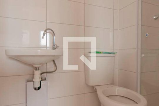 Banheiro de apartamento para alugar com 2 quartos, 44m² em Jardim Brasília (zona Leste), São Paulo
