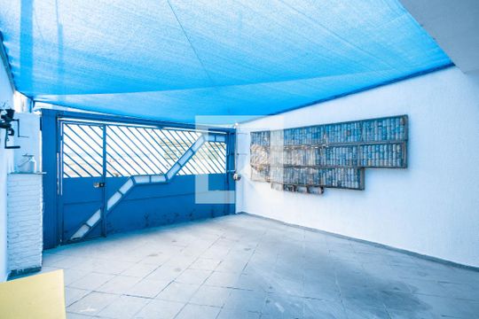 Garagem de casa à venda com 3 quartos, 150m² em Vila Acardia, São Paulo