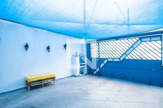 Garagem de casa à venda com 3 quartos, 150m² em Vila Acardia, São Paulo