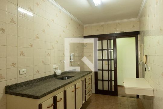Cozinha de apartamento para alugar com 3 quartos, 84m² em Vila Carrao, São Paulo