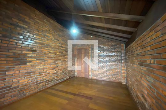 Quarto 1  de casa à venda com 5 quartos, 430m² em Liberdade, Novo Hamburgo