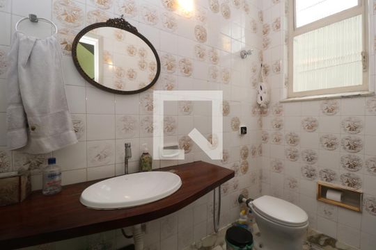 Lavabo de casa para alugar com 4 quartos, 420m² em Indianópolis, São Paulo