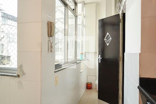 Detalhe da area de serviço de apartamento para alugar com 2 quartos, 110m² em Glória, Rio de Janeiro