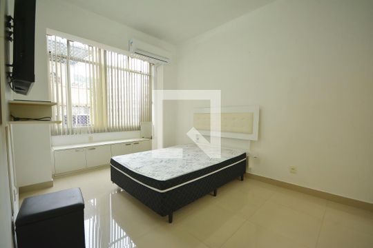 Quarto 1 com suite de apartamento para alugar com 2 quartos, 110m² em Glória, Rio de Janeiro