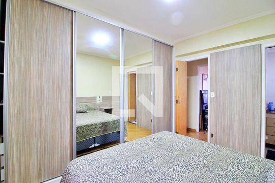 Quarto Suíte de apartamento à venda com 3 quartos, 86m² em Vila Curuca, Santo André