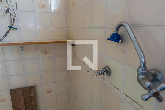 Área de Serviço de casa à venda com 3 quartos, 185m² em Vila Lemos, Campinas