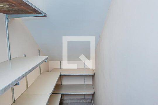 Despensa de casa para alugar com 2 quartos, 116m² em Sítio Morro Grande, São Paulo