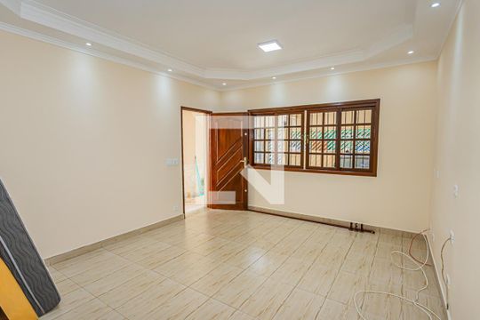 Casa para alugar com 2 quartos, 116m² em Sítio Morro Grande, São Paulo