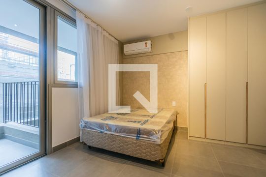 Studio - Quarto de kitnet/studio para alugar com 1 quarto, 28m² em Cerqueira César, São Paulo
