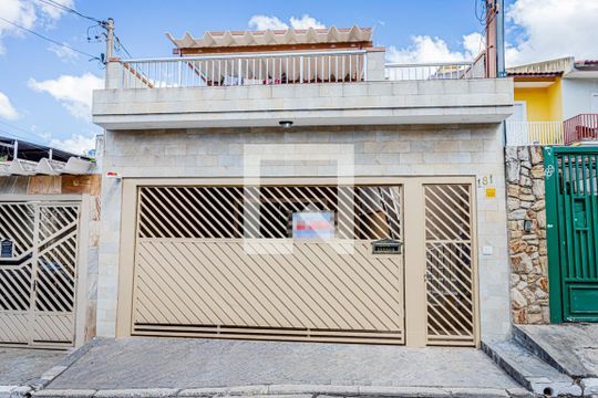 Fachada de casa para alugar com 1 quarto, 50m² em Sítio Morro Grande, São Paulo