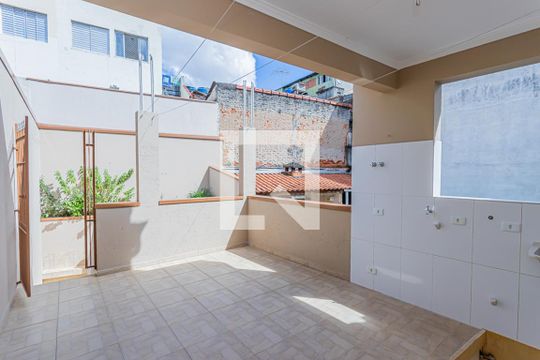 Quintal e área de serviço de casa para alugar com 1 quarto, 50m² em Sítio Morro Grande, São Paulo
