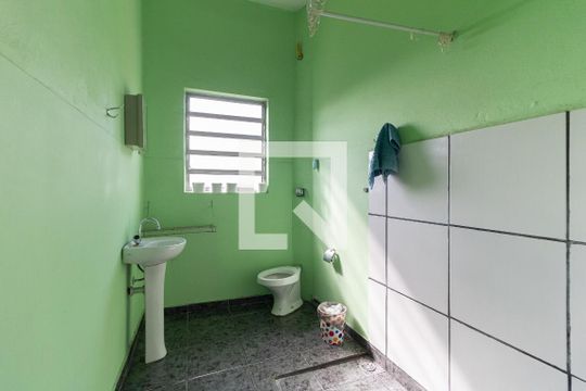 Banheiro de casa à venda com 1 quarto, 287m² em Vila Moraes, São Paulo