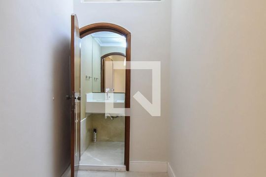 Home Office  de casa à venda com 3 quartos, 220m² em Jardim Aeroporto, São Paulo