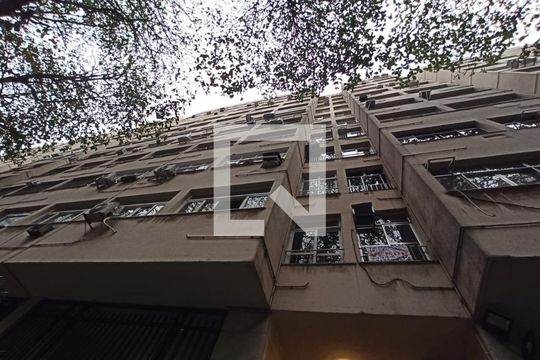 Fachada de apartamento para alugar com 3 quartos, 71m² em Copacabana, Rio de Janeiro