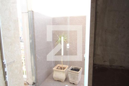 banheiro da varanda de apartamento para alugar com 4 quartos, 241m² em Nova Aliança, Ribeirão Preto
