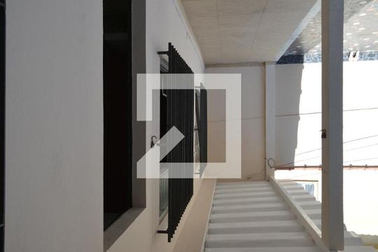 Varanda da Sala de casa à venda com 6 quartos, 280m² em Brás de Pina, Rio de Janeiro